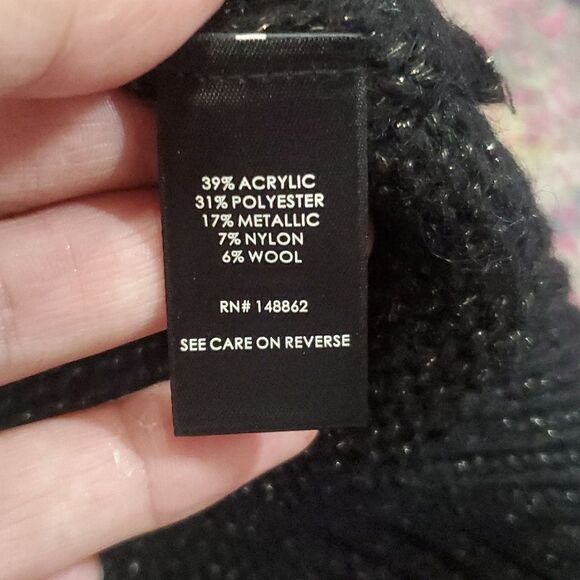 2 Torrid Sweaters Size 6X - Picture 9 of 16